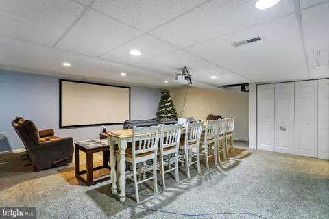 Living - 14628 Saint Paul Rd, Clear Spring, MD 21722 photo 3 of 4