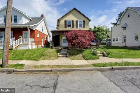 826 Spruce St, Hagerstown, MD 21740