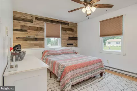 Bedroom - 13 Chips Ct, Smithsburg, MD 21783 photo 1 of 2