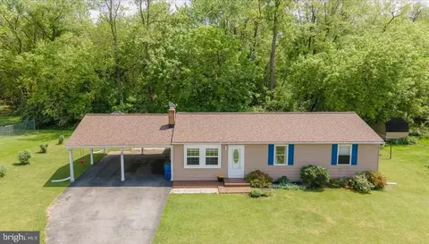 13 Chips Ct, Smithsburg, MD 21783