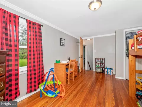 Bedroom - 13629 Westview Dr, Clear Spring, MD 21722 photo 5 of 5