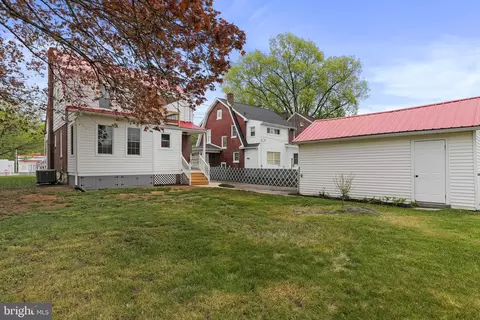 Exterior - 809 Frederick St, Hagerstown, MD 21740 photo 8 of 17