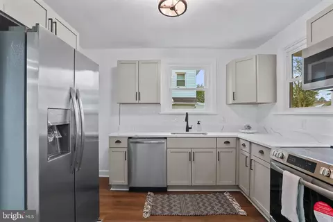 Kitchen - 809 Frederick St, Hagerstown, MD 21740 photo 1 of 5