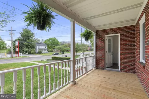 Exterior - 809 Frederick St, Hagerstown, MD 21740 photo 13 of 17