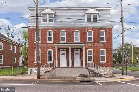 735-737 Washington Ave, Hagerstown, MD 21740