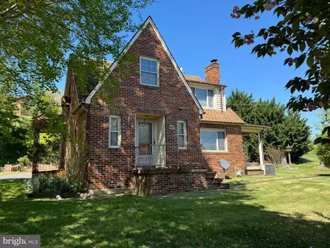 282 W Main St, Hancock, MD 21750