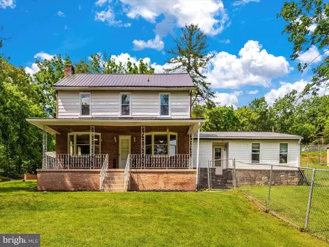 16960 Taylors Landing Rd, Sharpsburg, MD 21782