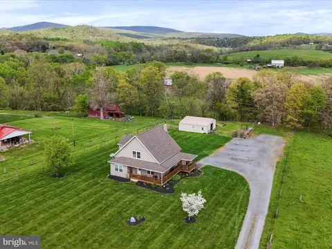 12811 Pecktonville Rd, Big Pool, MD 21711