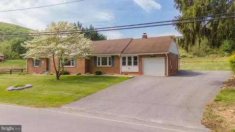 13516 Blairs Valley Rd, Clear Spring, MD 21722 photo 2