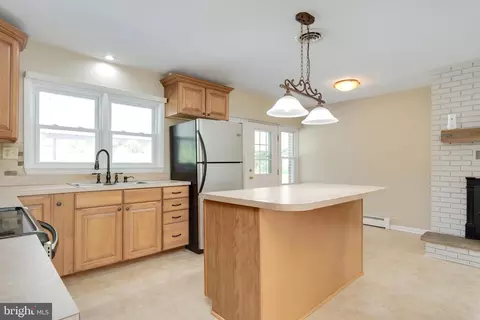 13516 Blairs Valley Rd, Clear Spring, MD 21722 photo 5