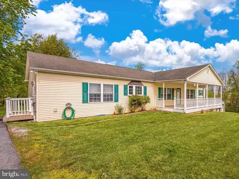 13910 Dry Run Rd, Clear Spring, MD 21722 photo 2