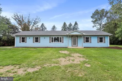 10335 Mar Rock Dr, Hagerstown, MD 21740