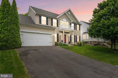 17924 Lyles Dr, Hagerstown, MD 21740