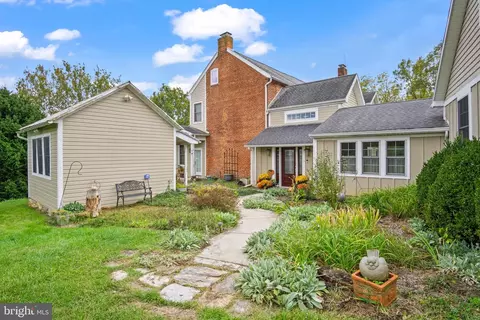20036 Nicodemus Mill Rd, Keedysville, MD 21756
