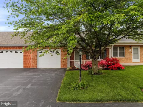 209 S Fork Dr, Hagerstown, MD 21740