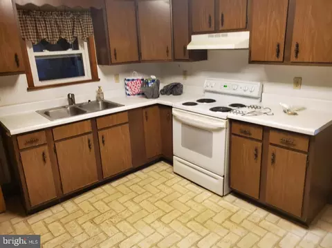 Kitchen - 108 Main St, Boonsboro, MD 21713 photo 2 of 2