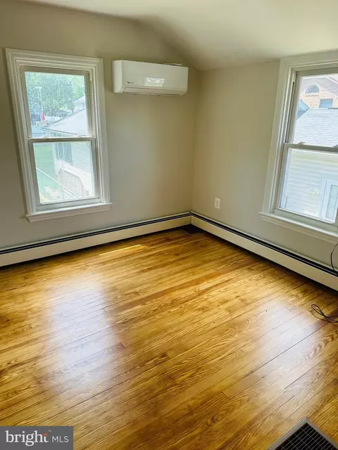 9 E Poplar St, Funkstown, MD 21734 photo 14
