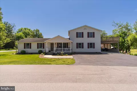 11102 Grosh Ave, Williamsport, MD 21795