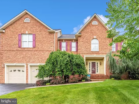 11406 Rolling Green Pl, Hagerstown, MD 21742