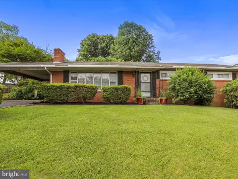 18507 Indian Cottage Rd, Hagerstown, MD 21742