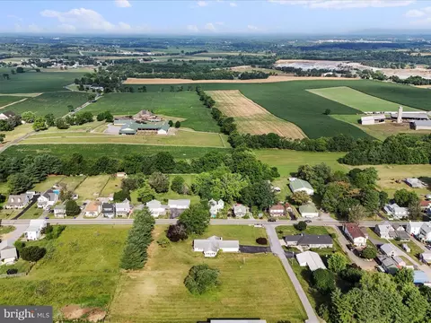 View/Area - 8127 Mapleville Rd, Boonsboro, MD 21713 photo 3 of 11