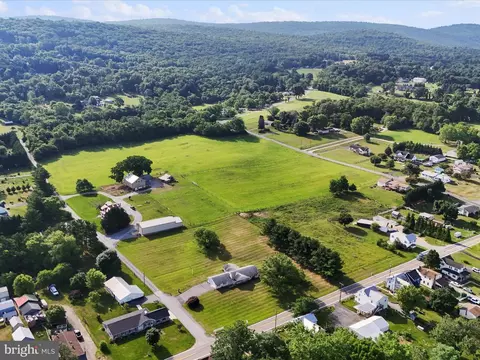 View/Area - 8127 Mapleville Rd, Boonsboro, MD 21713 photo 5 of 11