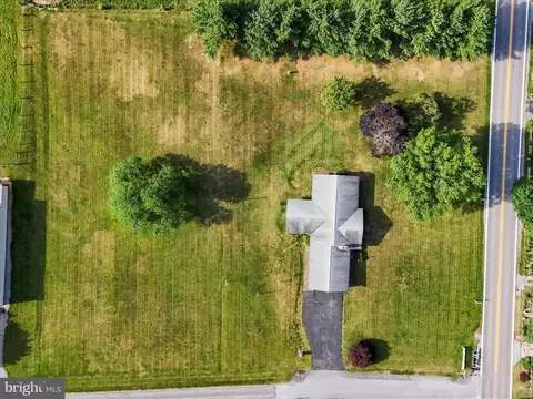 View/Area - 8127 Mapleville Rd, Boonsboro, MD 21713 photo 1 of 11
