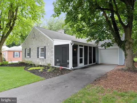 18511 Preston Rd, Hagerstown, MD 21742