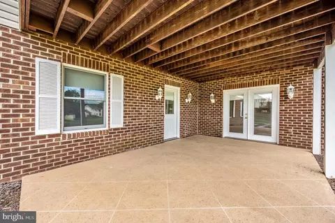 Exterior - 41 Amanda Dr, Smithsburg, MD 21783 photo 5 of 8