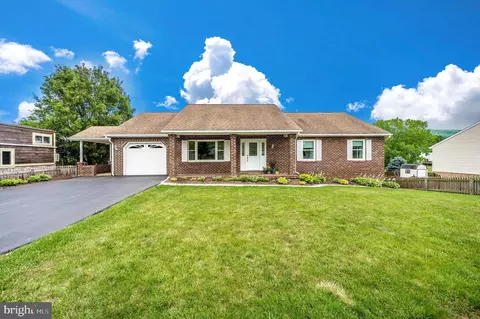Exterior - 41 Amanda Dr, Smithsburg, MD 21783 photo 1 of 8