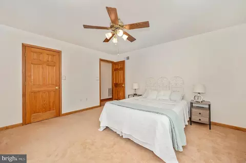 Bedroom - 41 Amanda Dr, Smithsburg, MD 21783 photo 3 of 5