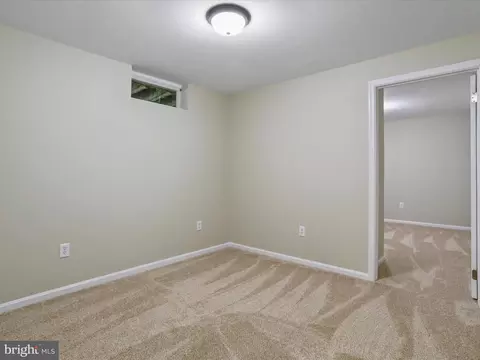 Bedroom - 112 Patricks Ct, Smithsburg, MD 21783 photo 5 of 7