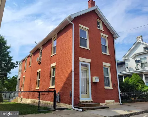 315 N Mulberry St N, Hagerstown, MD 21740