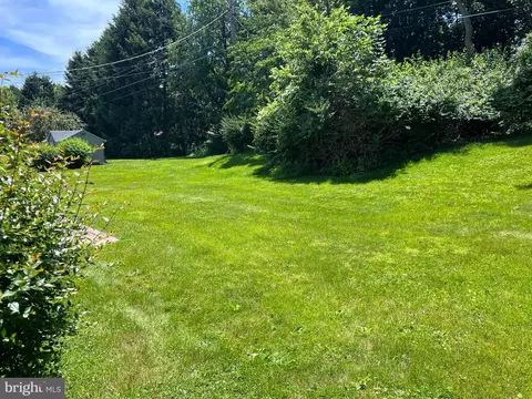 Exterior - 22029 Mohawk Dr, Smithsburg, MD 21783 photo 6 of 7