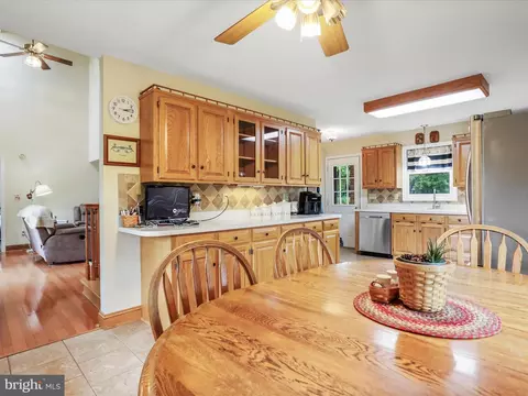 14724 Saint Paul Rd, Clear Spring, MD 21722 photo 8
