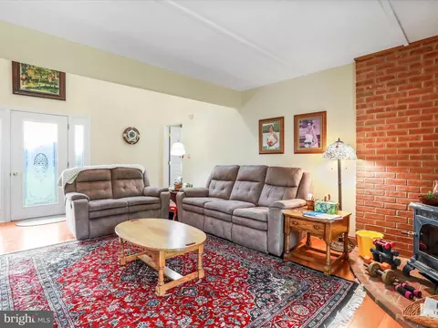 14724 Saint Paul Rd, Clear Spring, MD 21722 photo 3