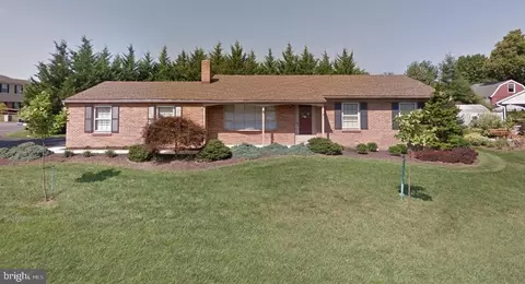 3 Stanford Rd, Hagerstown, MD 21742