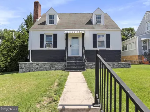 1060 Fairview Rd, Hagerstown, MD 21742