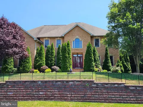 10941 Sasha Blvd, Hagerstown, MD 21742