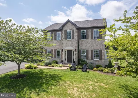 19515 Portsmouth Dr, Hagerstown, MD 21742