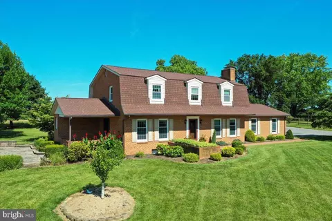 9100 Mapleville Rd, Boonsboro, MD 21713