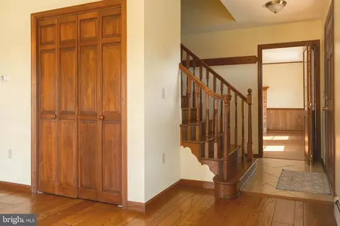 Entry Way - 9100 Mapleville Rd, Boonsboro, MD 21713 photo 2 of 2