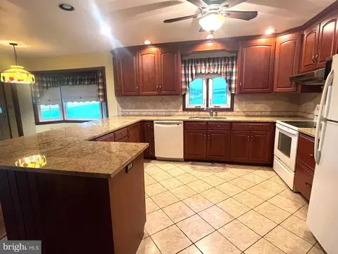 Kitchen - 9100 Mapleville Rd, Boonsboro, MD 21713 photo 2 of 5