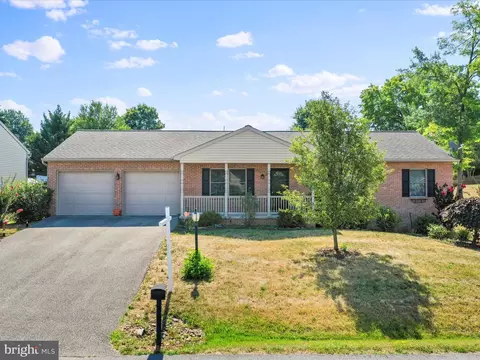 340 Hollymead Ter, Hagerstown, MD 21742