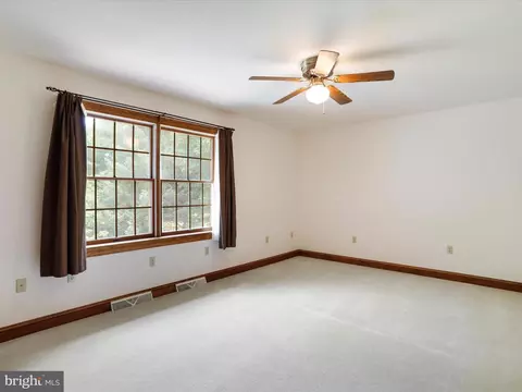 Bedroom - 13558 Barnhart Rd, Clear Spring, MD 21722 photo 1 of 19