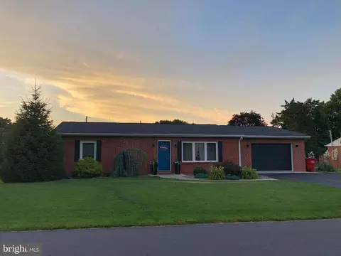 18510 Orchard Hills Pkwy, Hagerstown, MD 21742