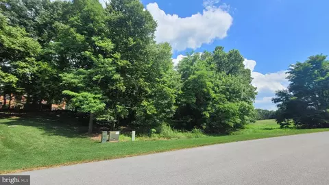8211 Prophet Acres Rd, Fairplay, MD 21733