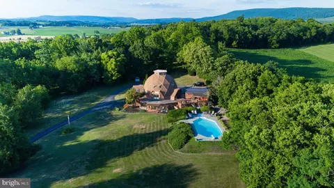 View/Area - 12323 Itnyre Rd, Smithsburg, MD 21783 photo 3 of 9