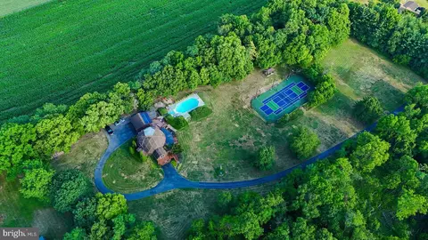 View/Area - 12323 Itnyre Rd, Smithsburg, MD 21783 photo 4 of 9