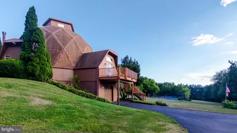 Exterior - 12323 Itnyre Rd, Smithsburg, MD 21783 photo 14 of 27
